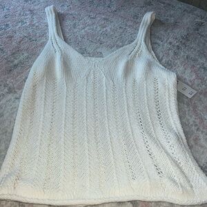 NWT! Sleeveless sweater